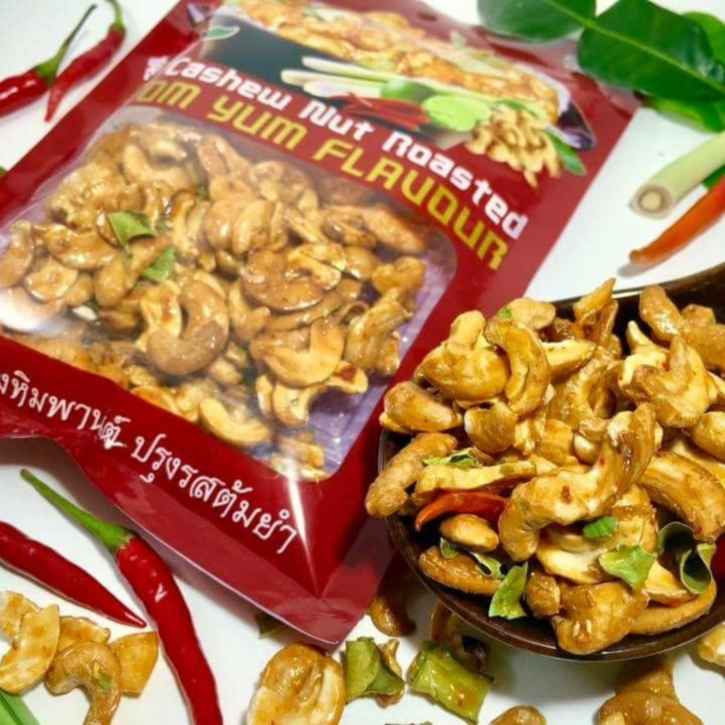 Kayee Phuket Roasted Cashew Nuts with Tom Yum flavour (120g)